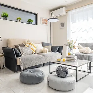 桜の川18 5 Minutes Htsudai Station, 1 Minute Train To Shinjuku, 120㎡ Villa, Four Bedrooms Tokyo